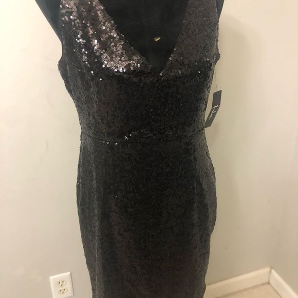 Lulu’s Black Sequin Dress BodyCon Mini Sexy Low Cut V Neck Cocktail Party dress - Picture 3 of 9